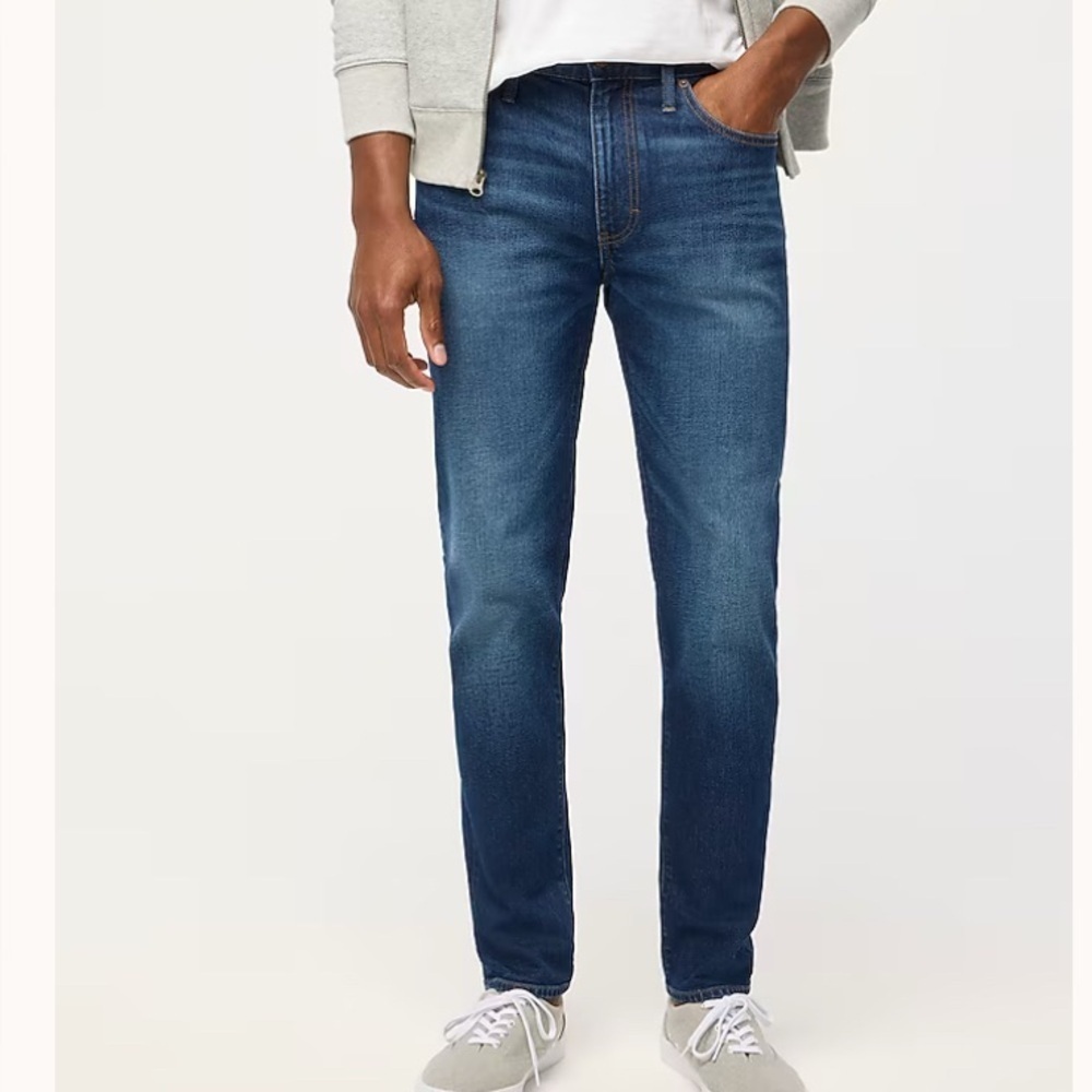 J crew dark wash Straight-fit jean in signature flex